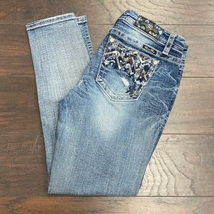 Miss Me Falling Into Place Size 30 M3318S Used